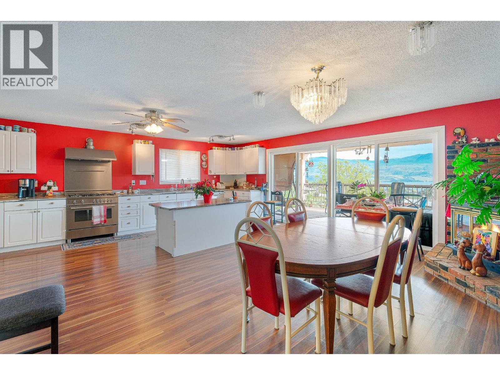 2980 BOUCHERIE Road