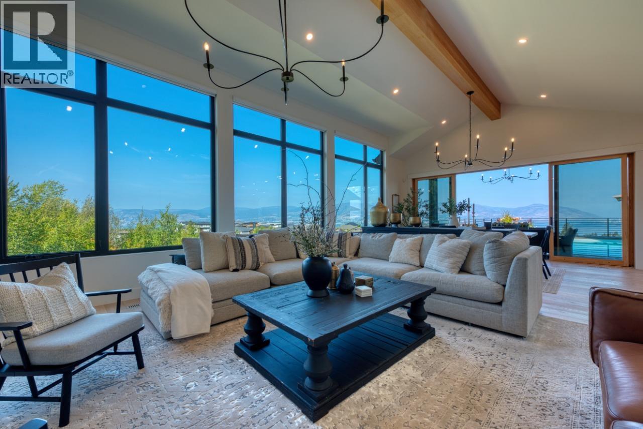 652 Trumpeter Road