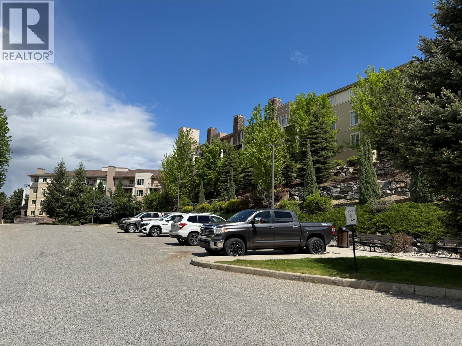 1875 Country Club Drive Unit# 1110