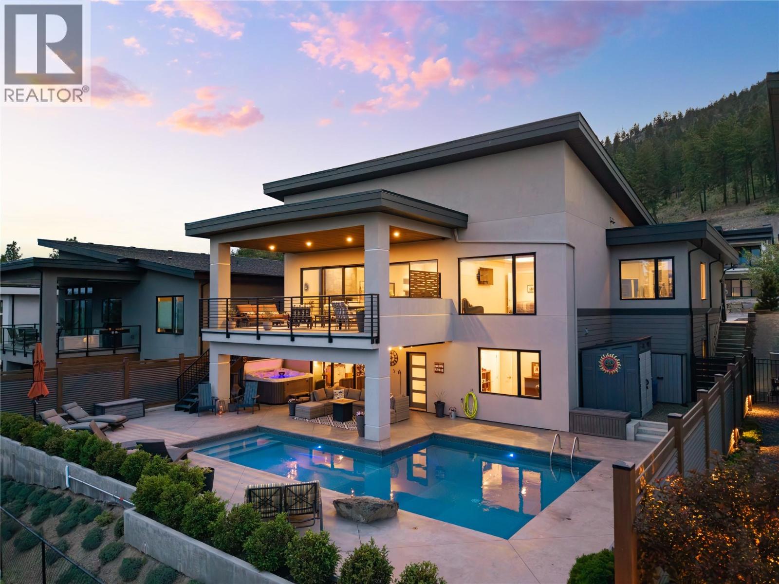 2501 Tallus Heights Drive