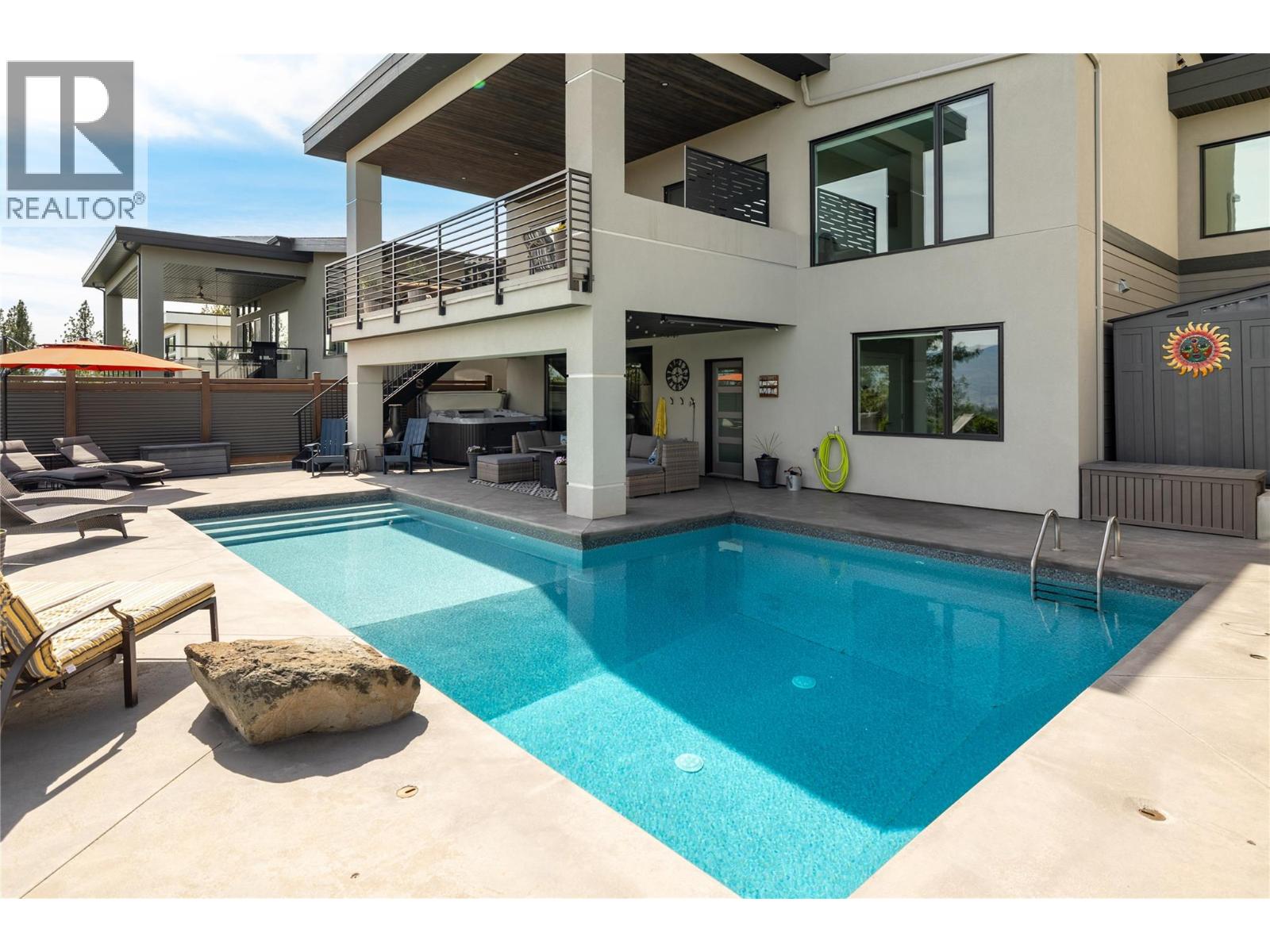 2501 Tallus Heights Drive