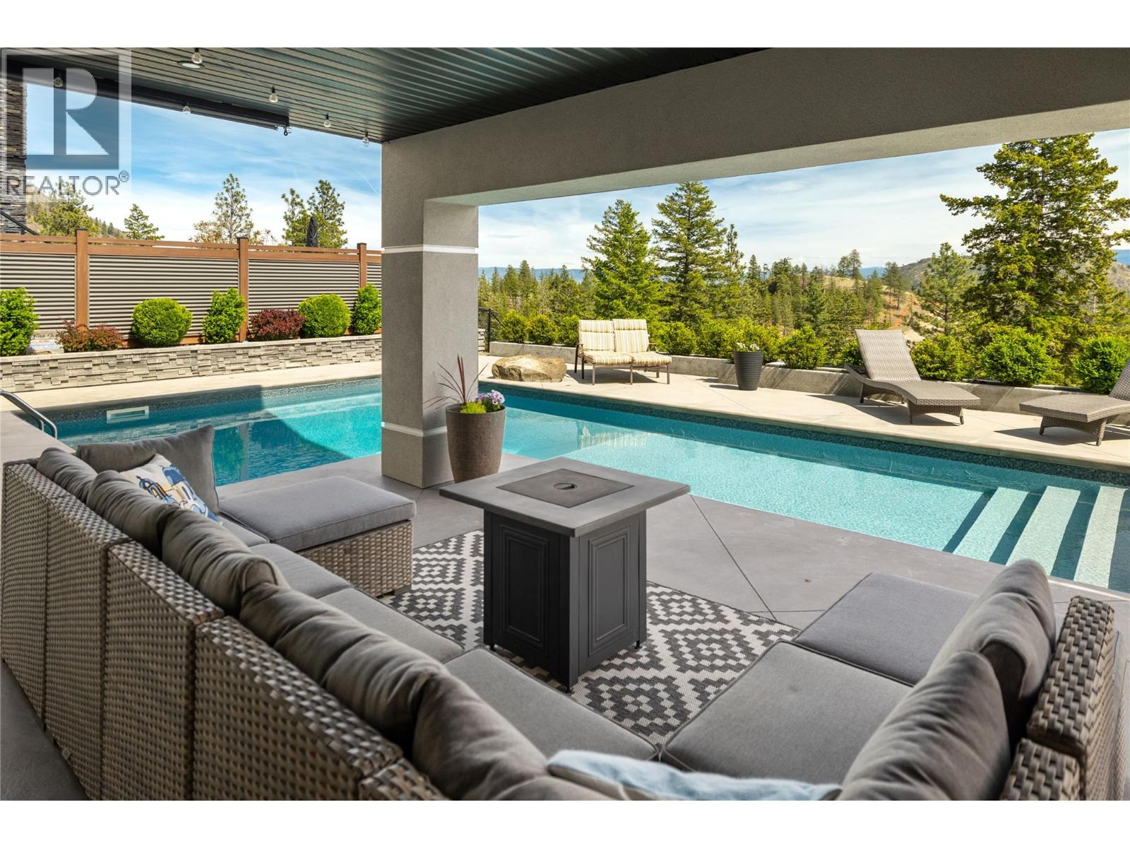 2501 Tallus Heights Drive