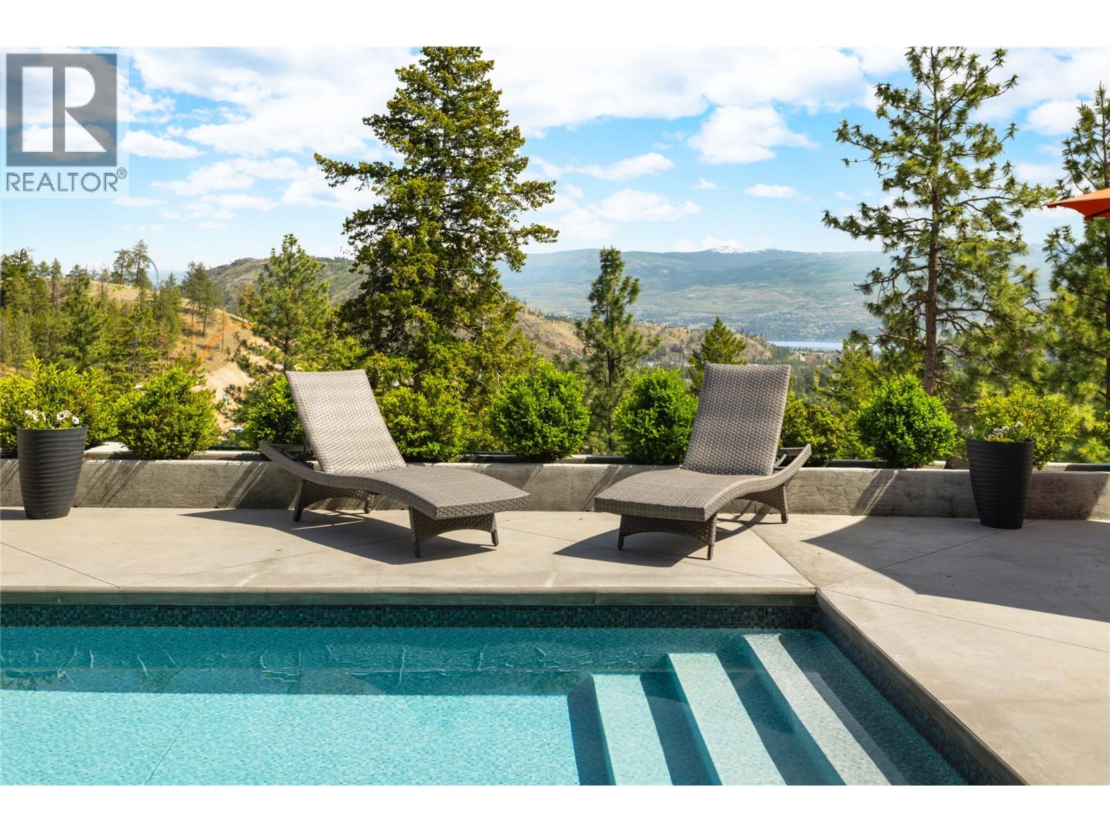 2501 Tallus Heights Drive