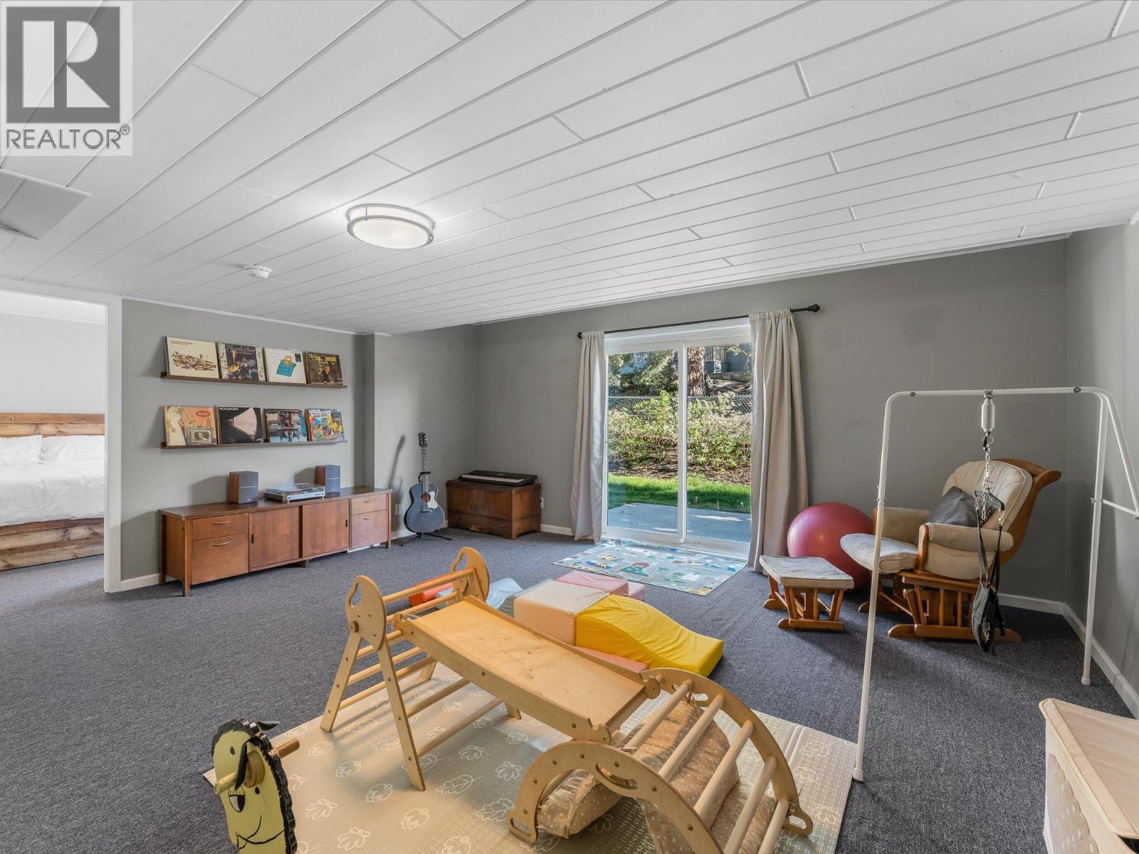 2739 Riffington Place