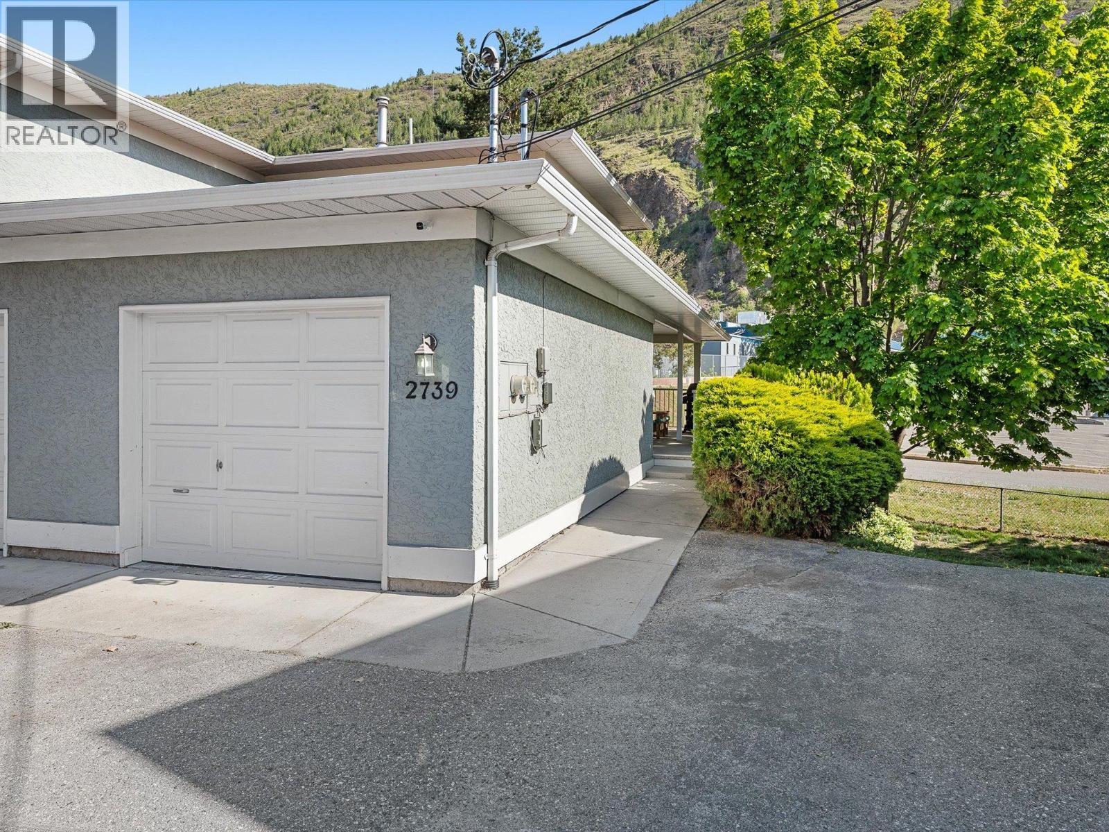 2739 Riffington Place