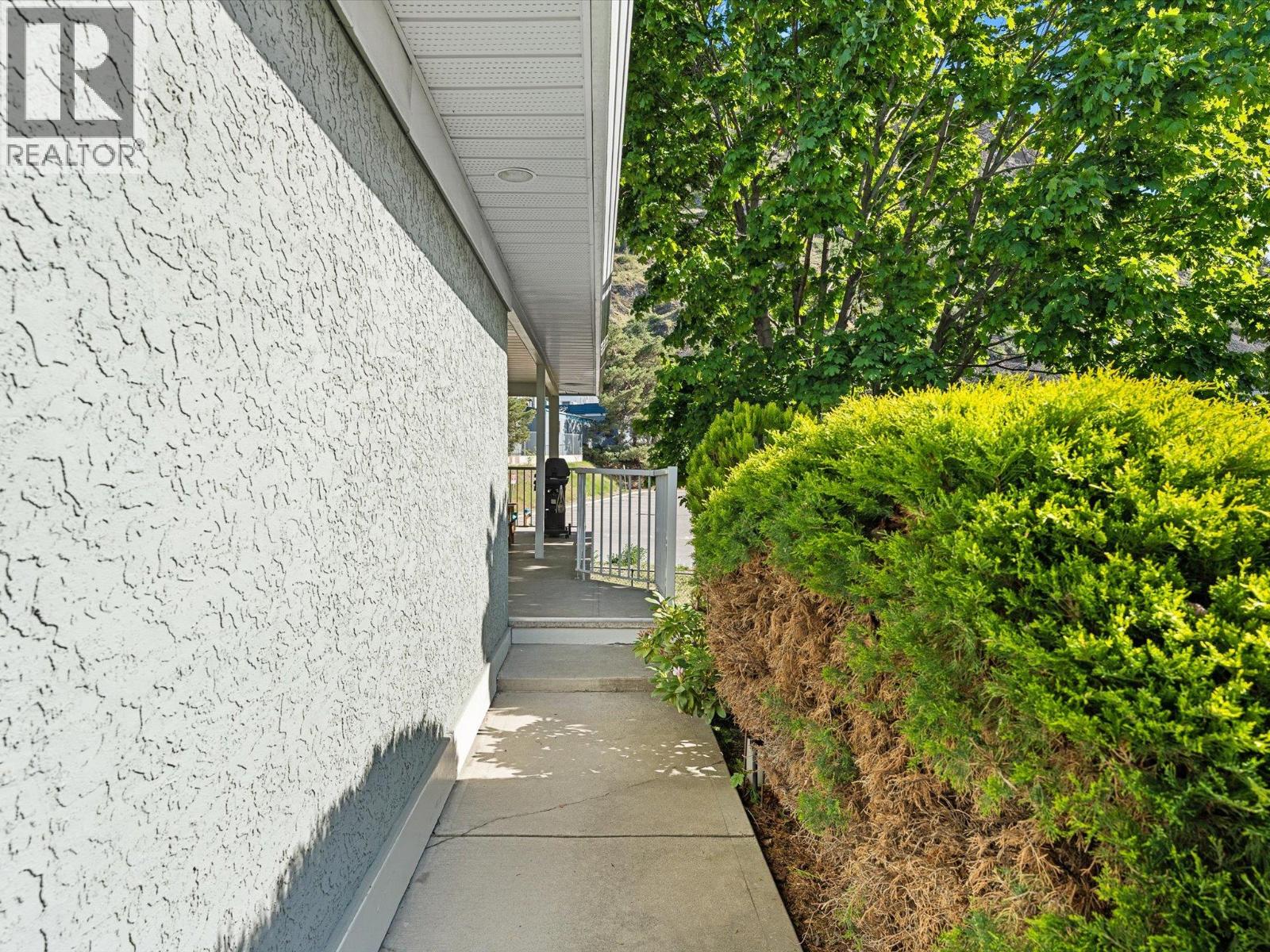 2739 Riffington Place