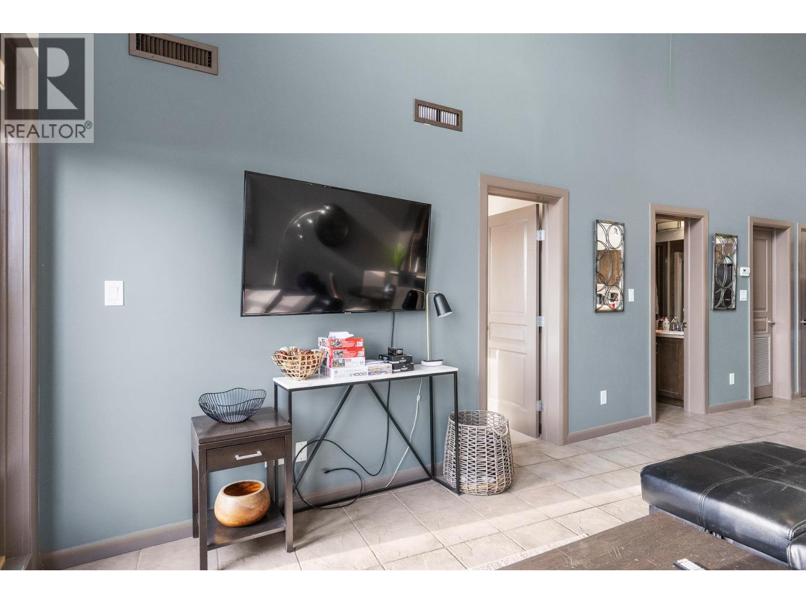 654 Cook Road Unit# 640