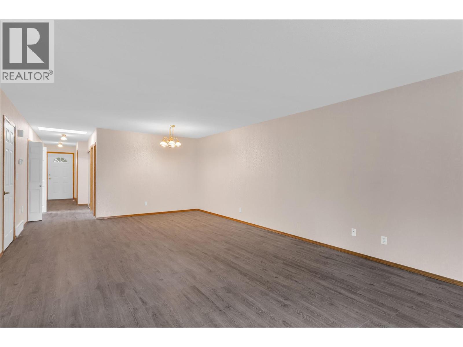 4035 Gellatly Road S Unit# 109
