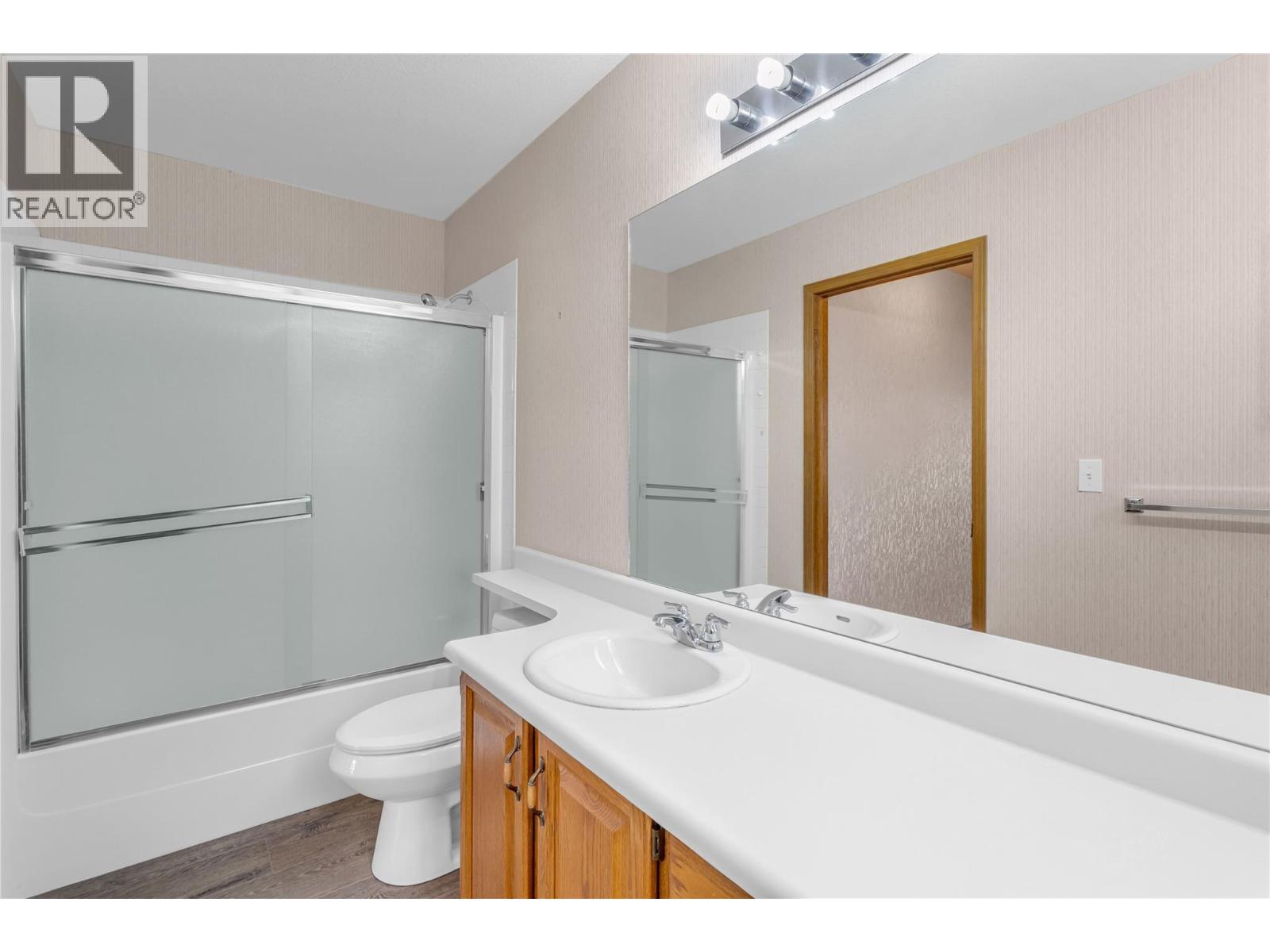 4035 Gellatly Road S Unit# 109