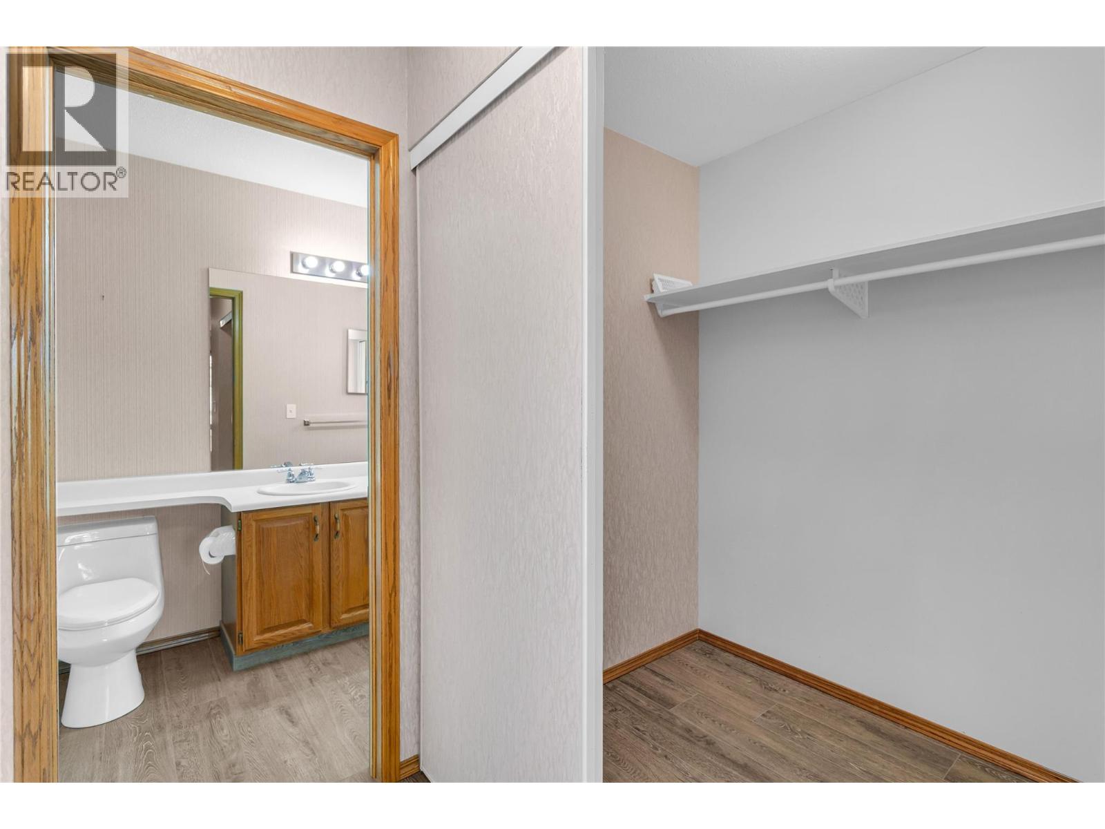 4035 Gellatly Road S Unit# 109