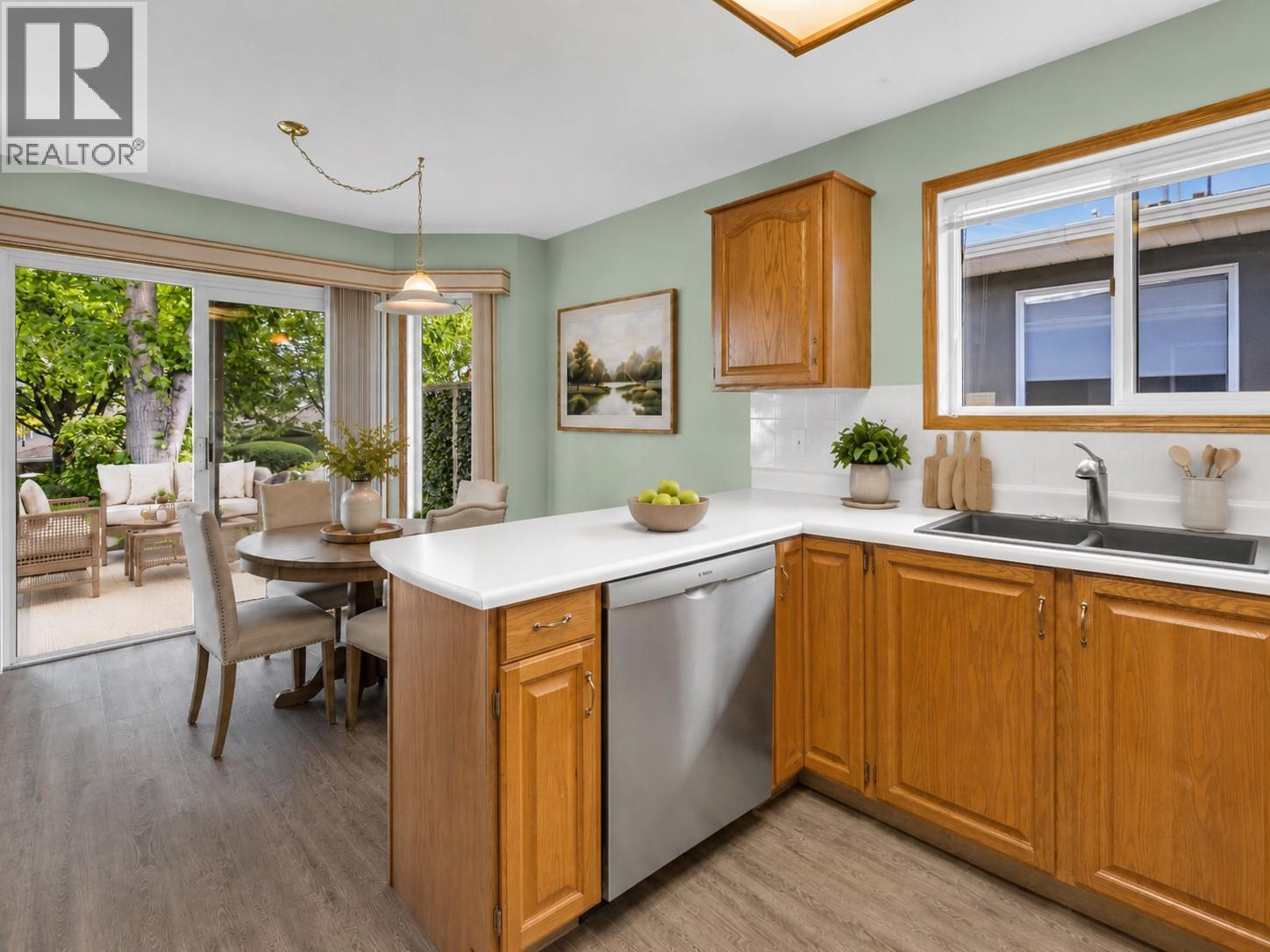 4035 Gellatly Road S Unit# 109