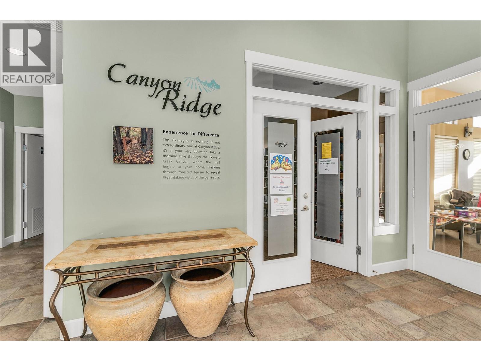 4035 Gellatly Road S Unit# 109