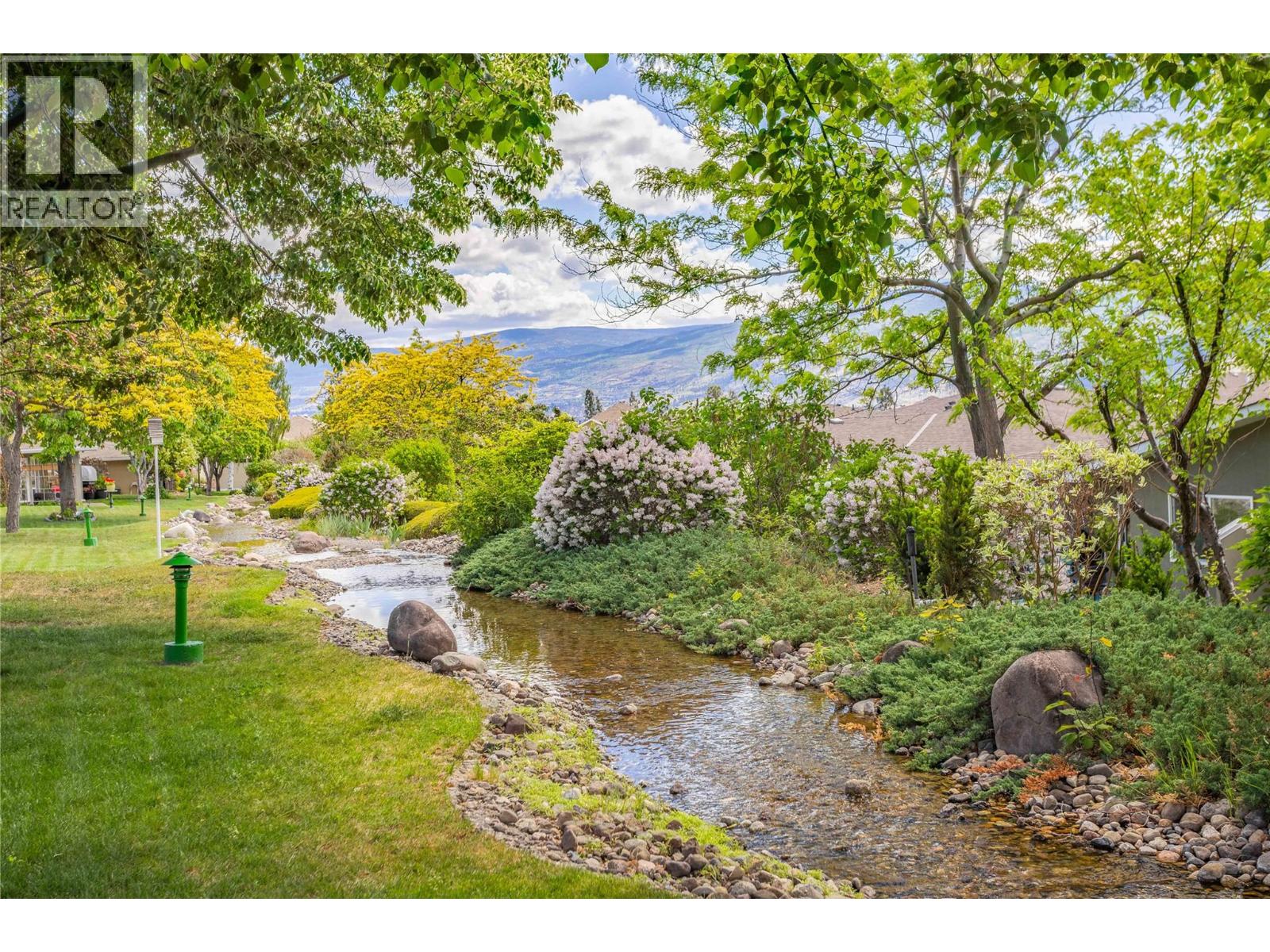 4035 Gellatly Road S Unit# 109