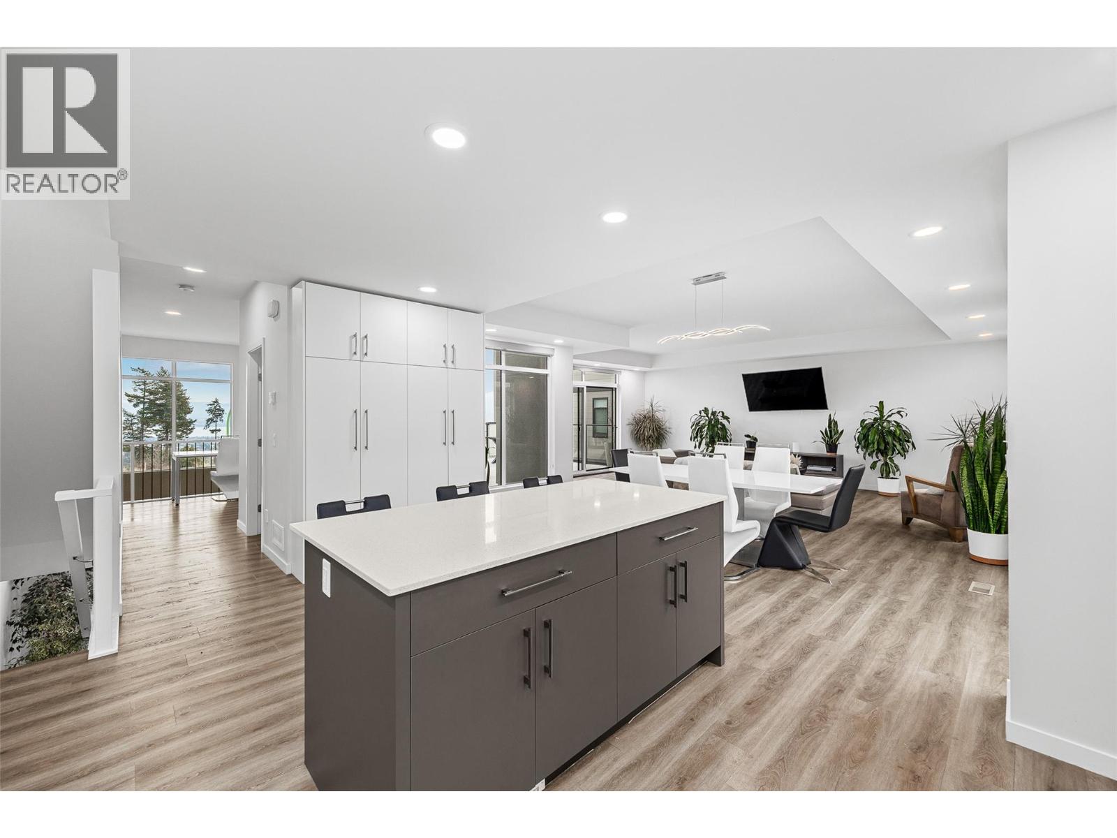 3708 Morningside Drive