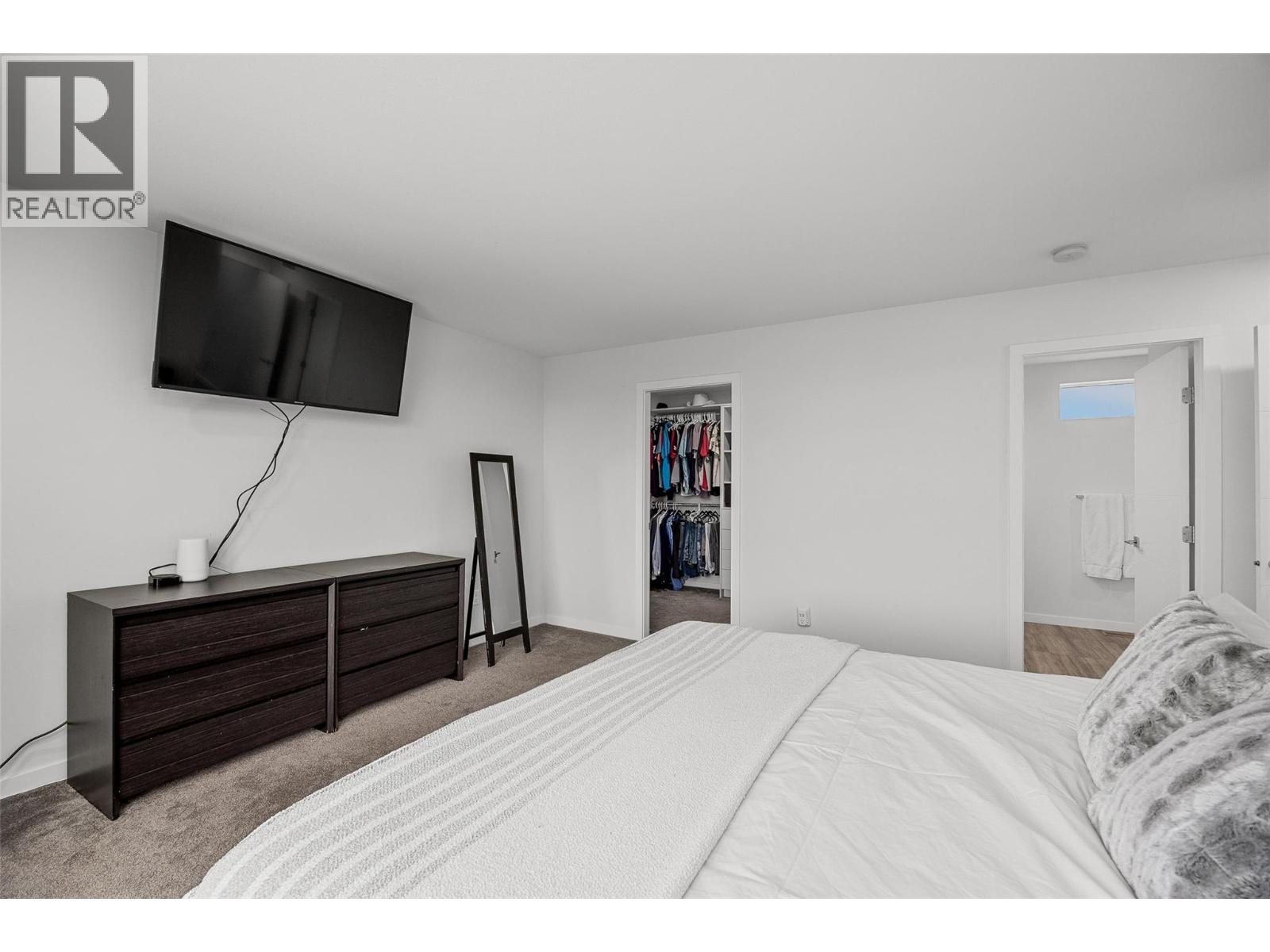 3708 Morningside Drive
