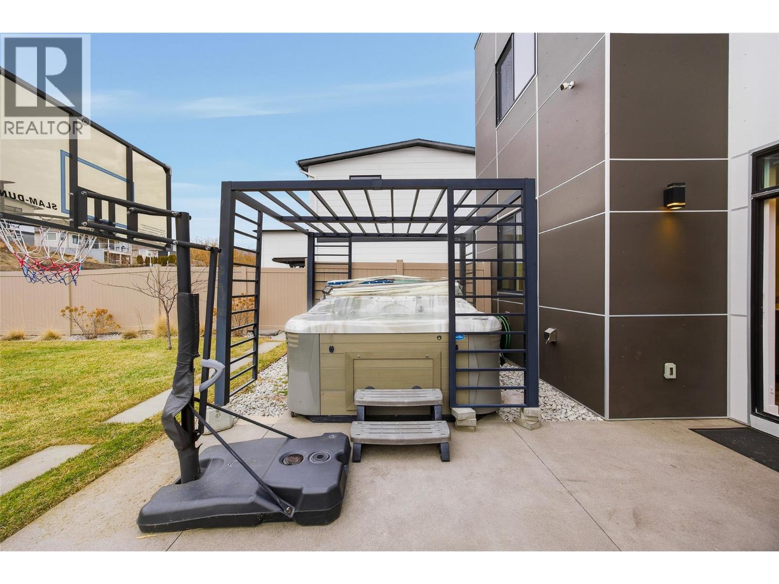 3708 Morningside Drive