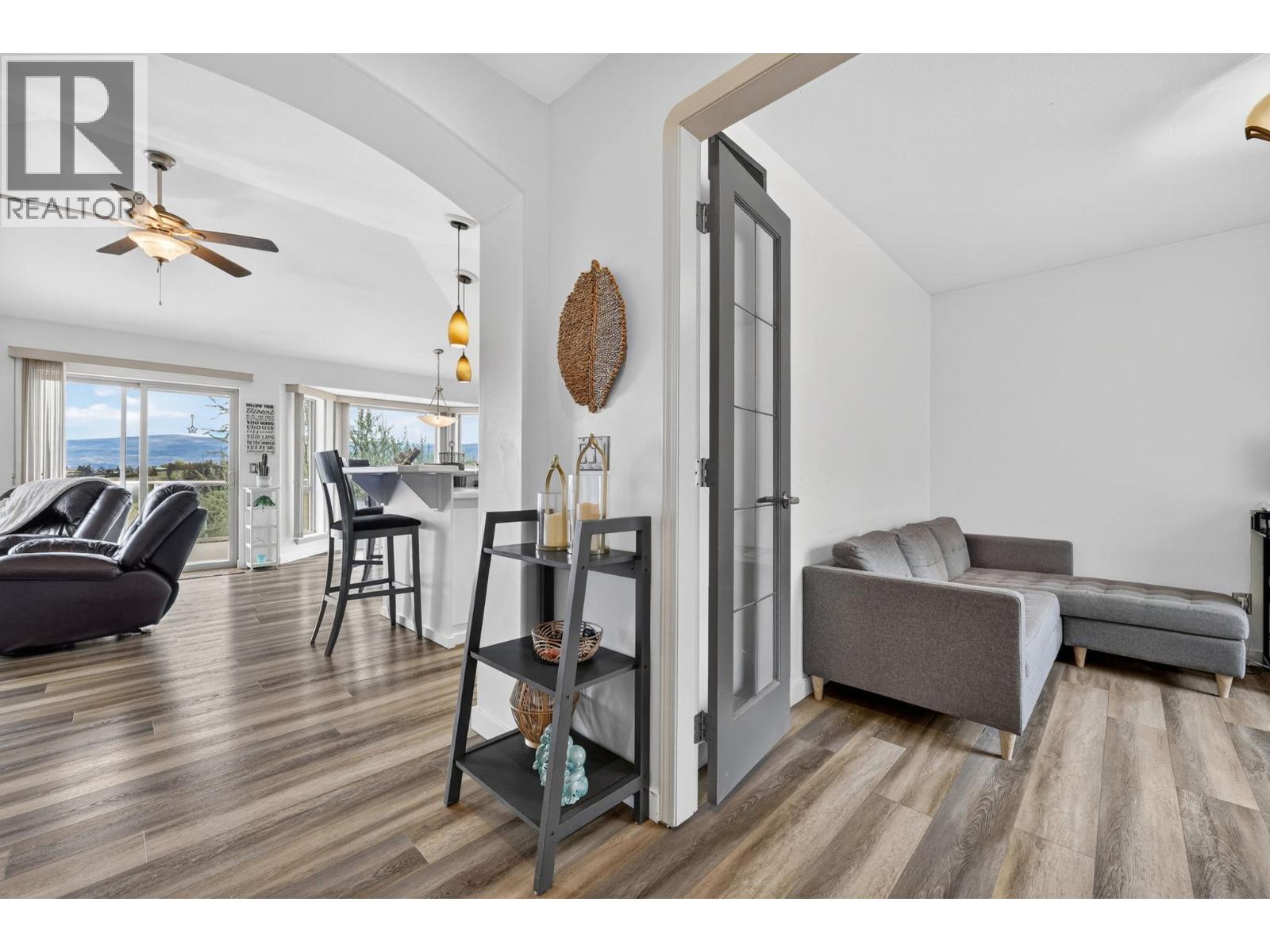 2110 Horizon Drive