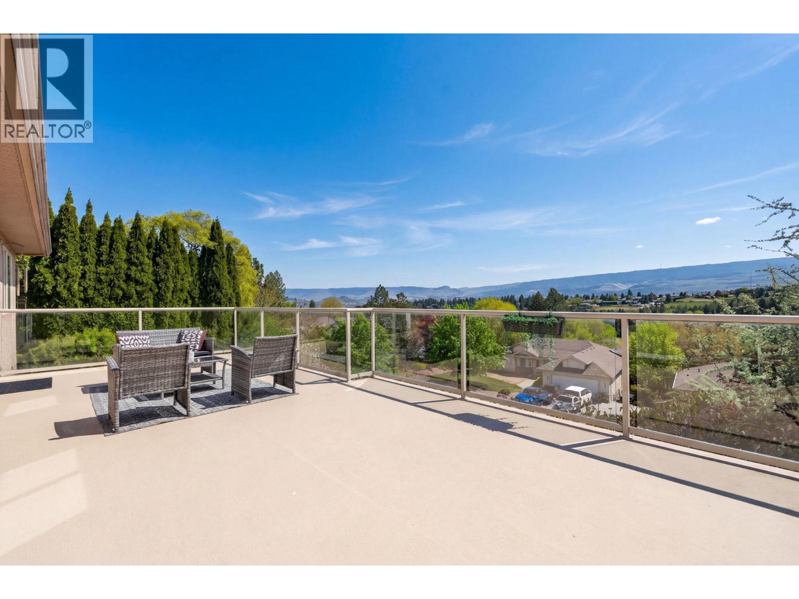 2110 Horizon Drive