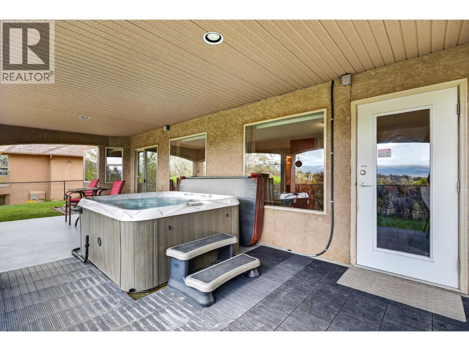 2110 Horizon Drive