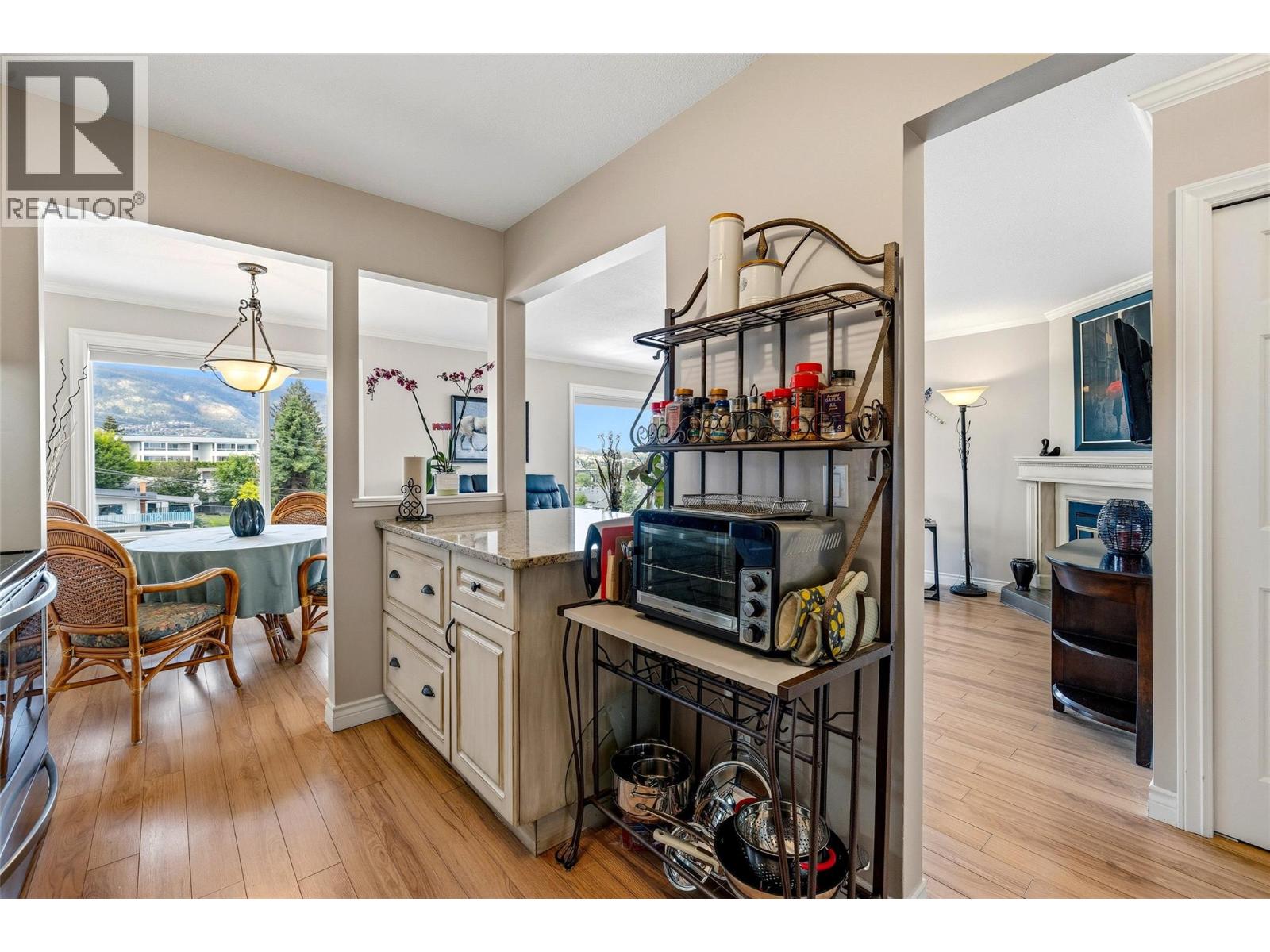 3815 Brown Road Unit# 304