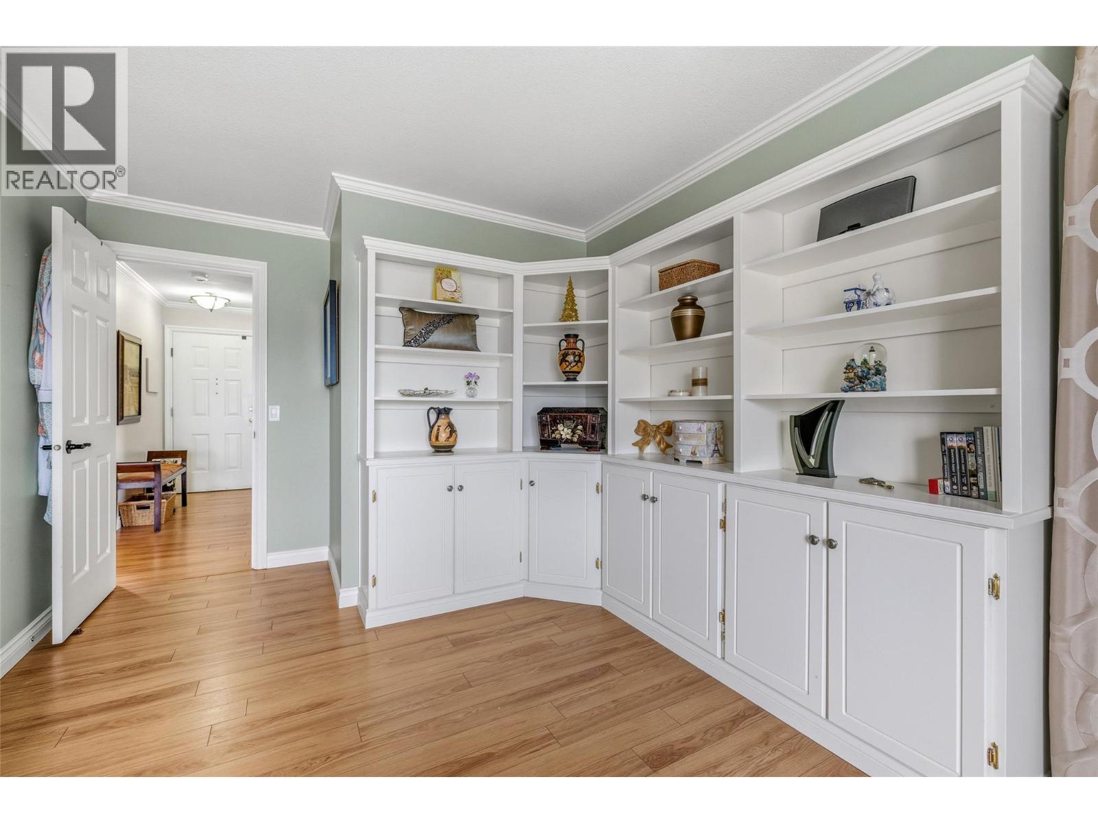 3815 Brown Road Unit# 304