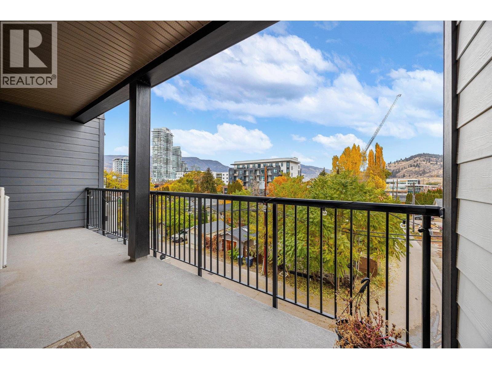 660 Cawston Avenue Unit# 313