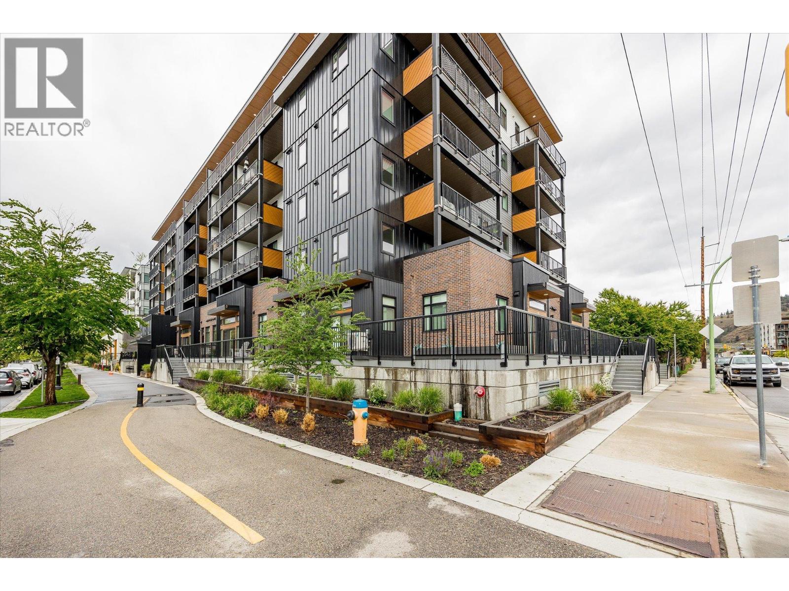 660 Cawston Avenue Unit# 105B