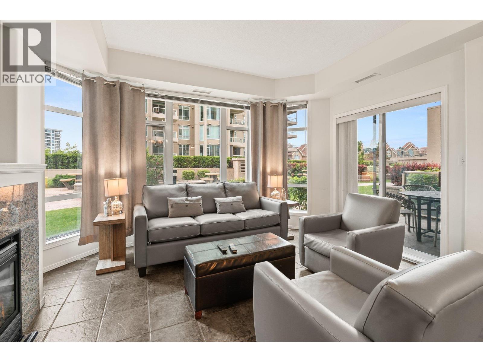 1128 Sunset Drive Unit# 303