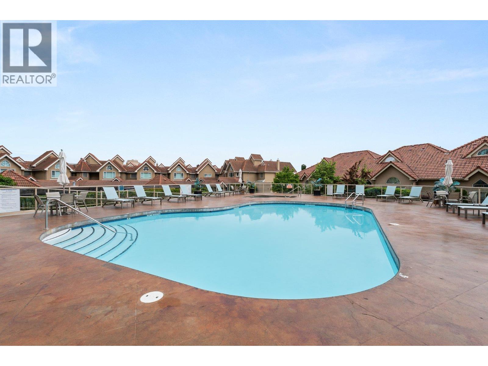 1128 Sunset Drive Unit# 303