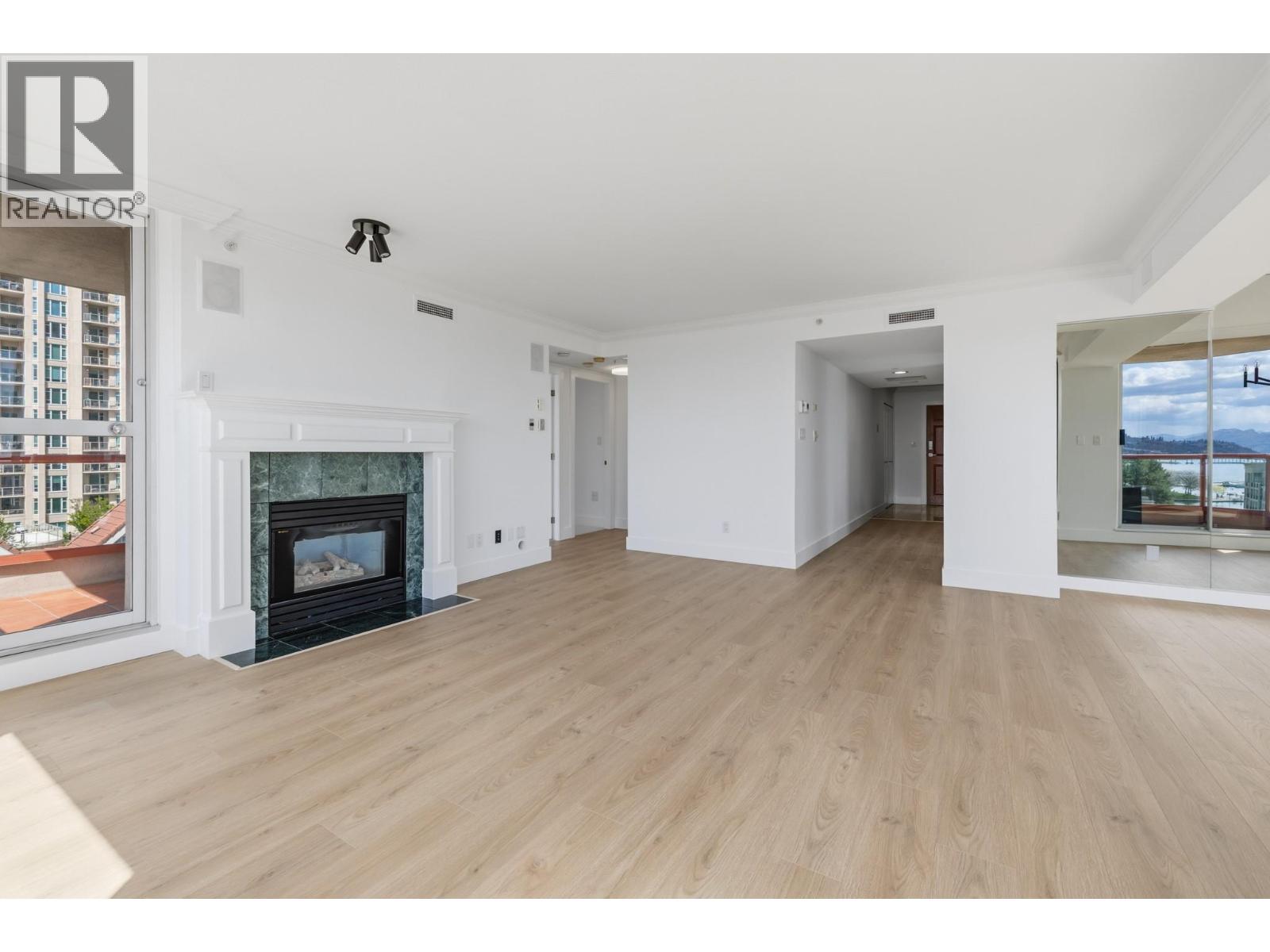 1160 Sunset Drive Unit# 701