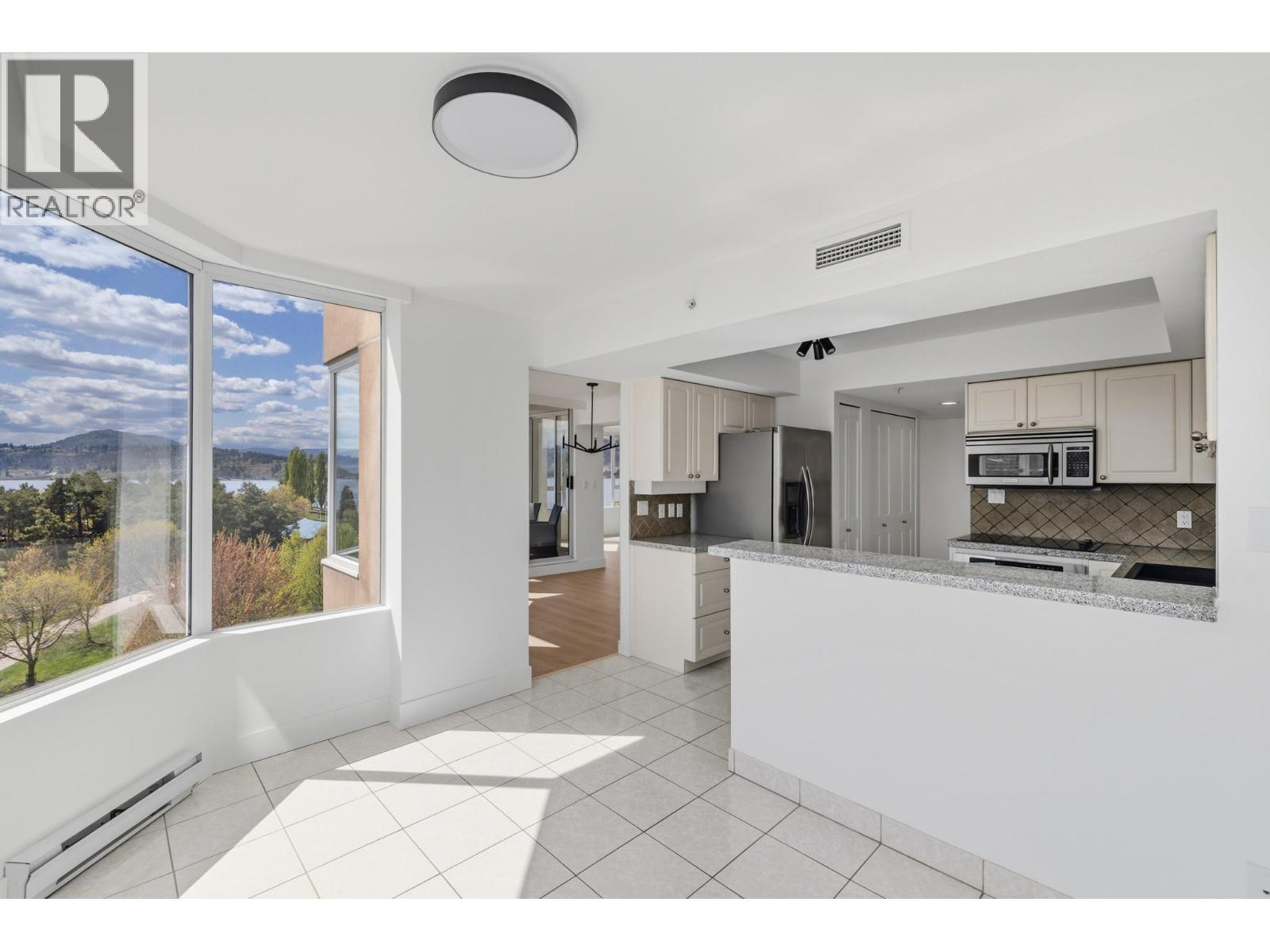 1160 Sunset Drive Unit# 701