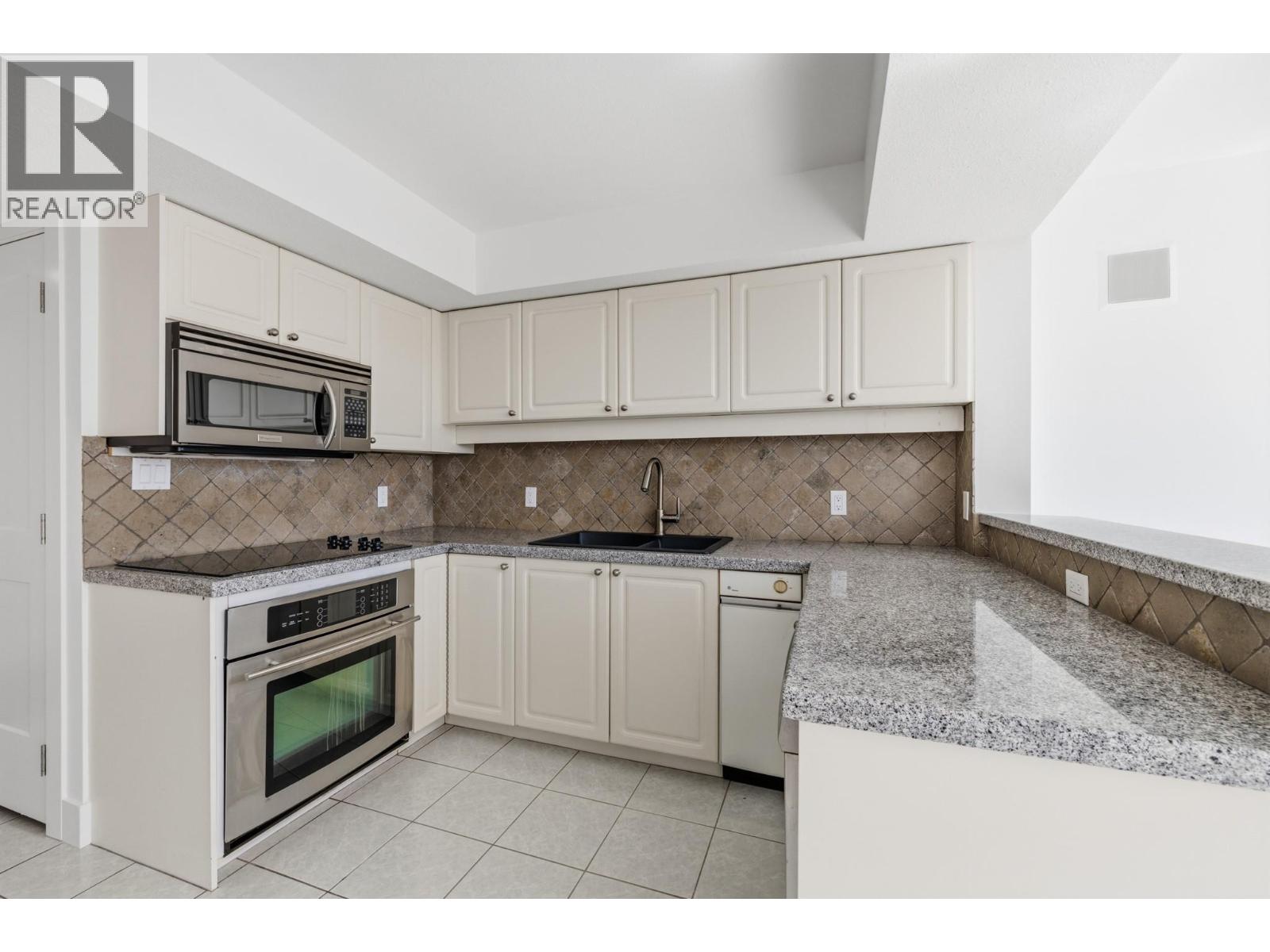 1160 Sunset Drive Unit# 701