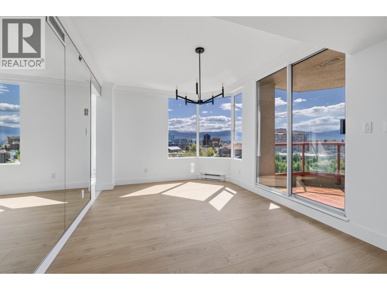 1160 Sunset Drive Unit# 701