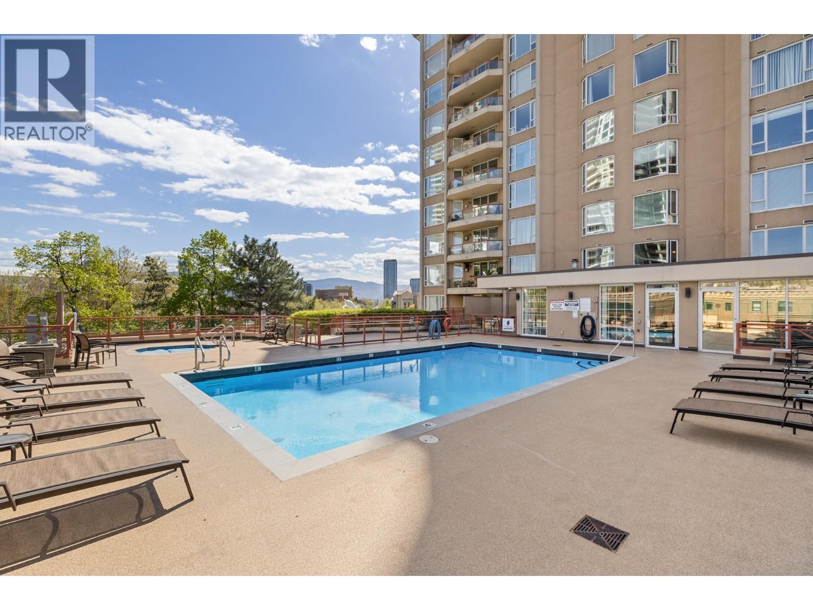 1160 Sunset Drive Unit# 701