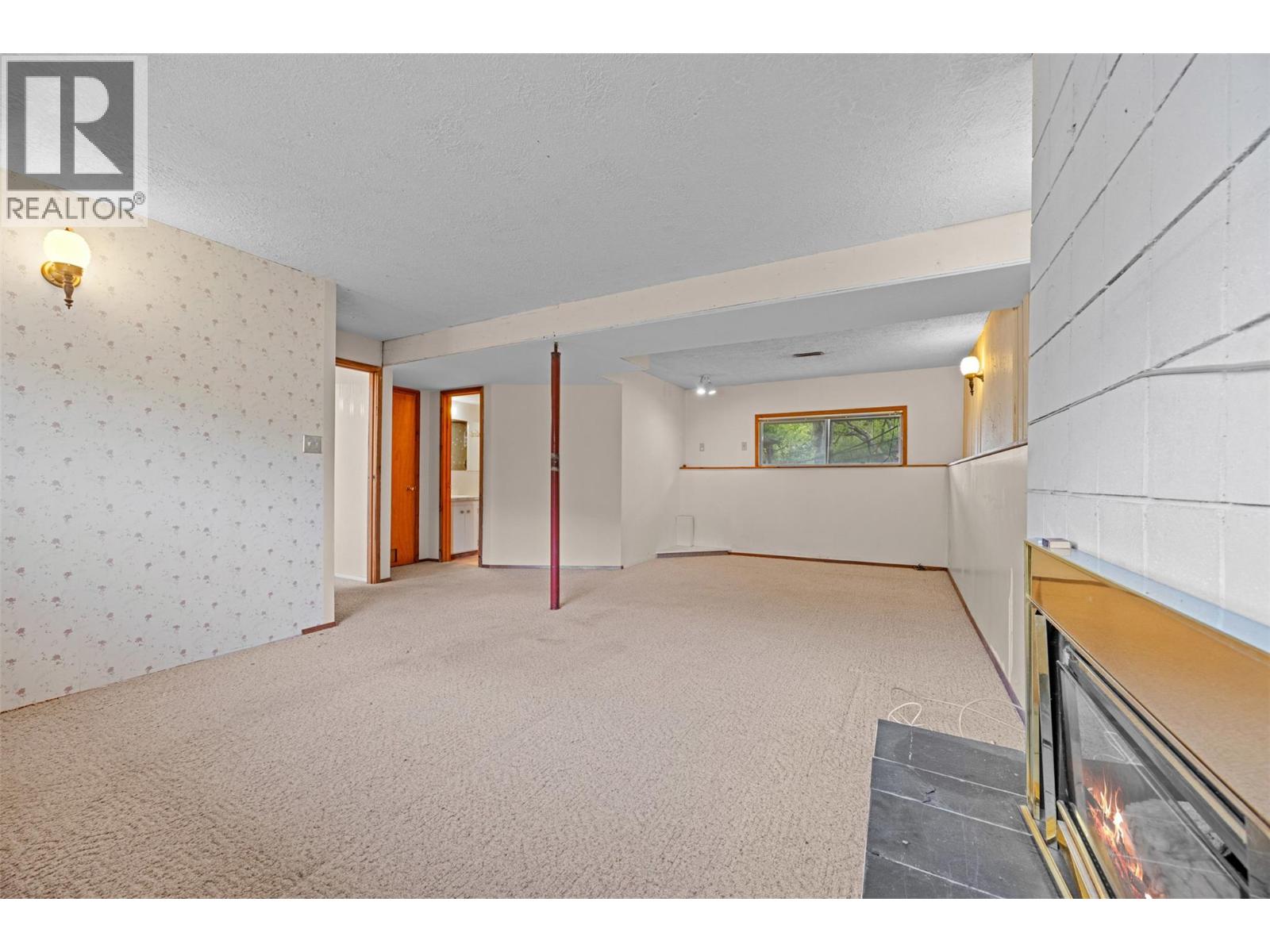 936 MCCARTNEY Road