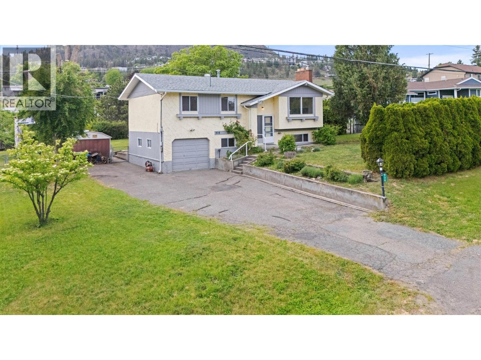936 MCCARTNEY Road