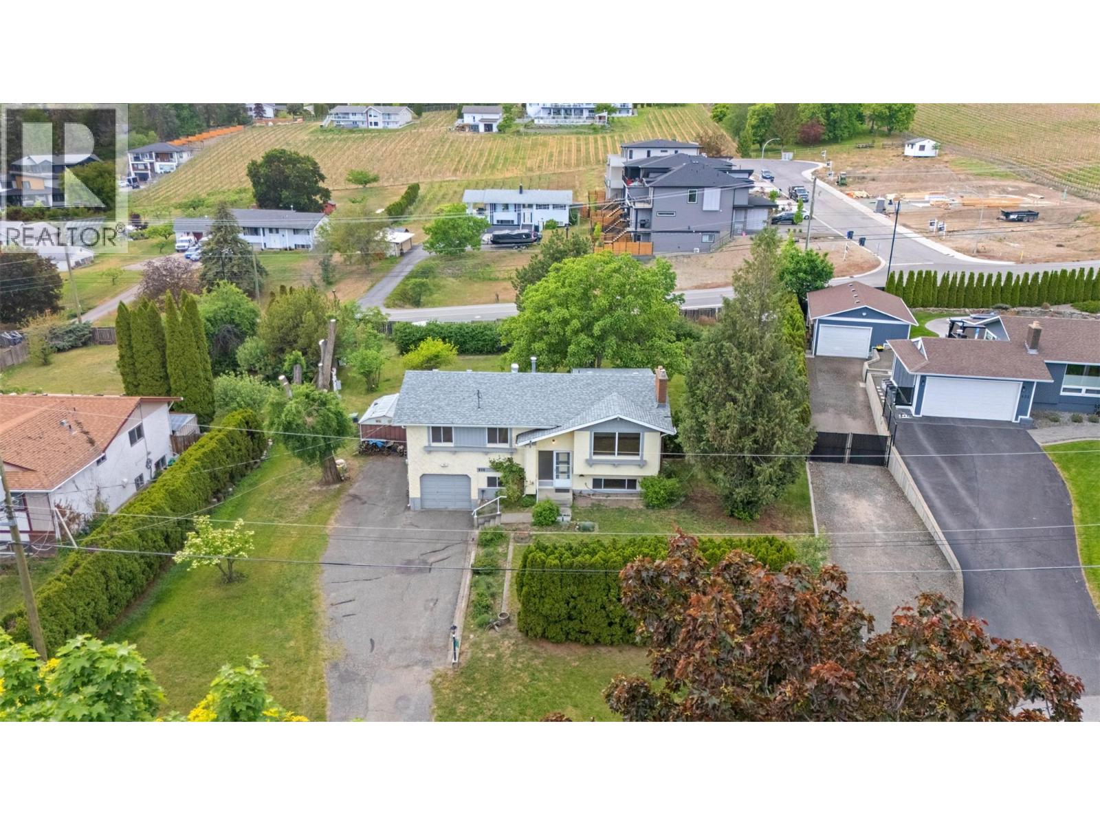 936 MCCARTNEY Road