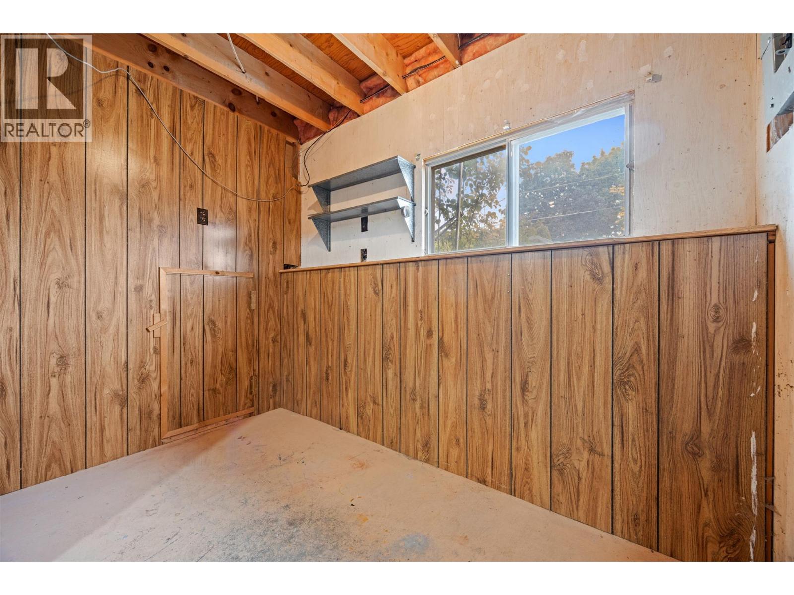 936 MCCARTNEY Road