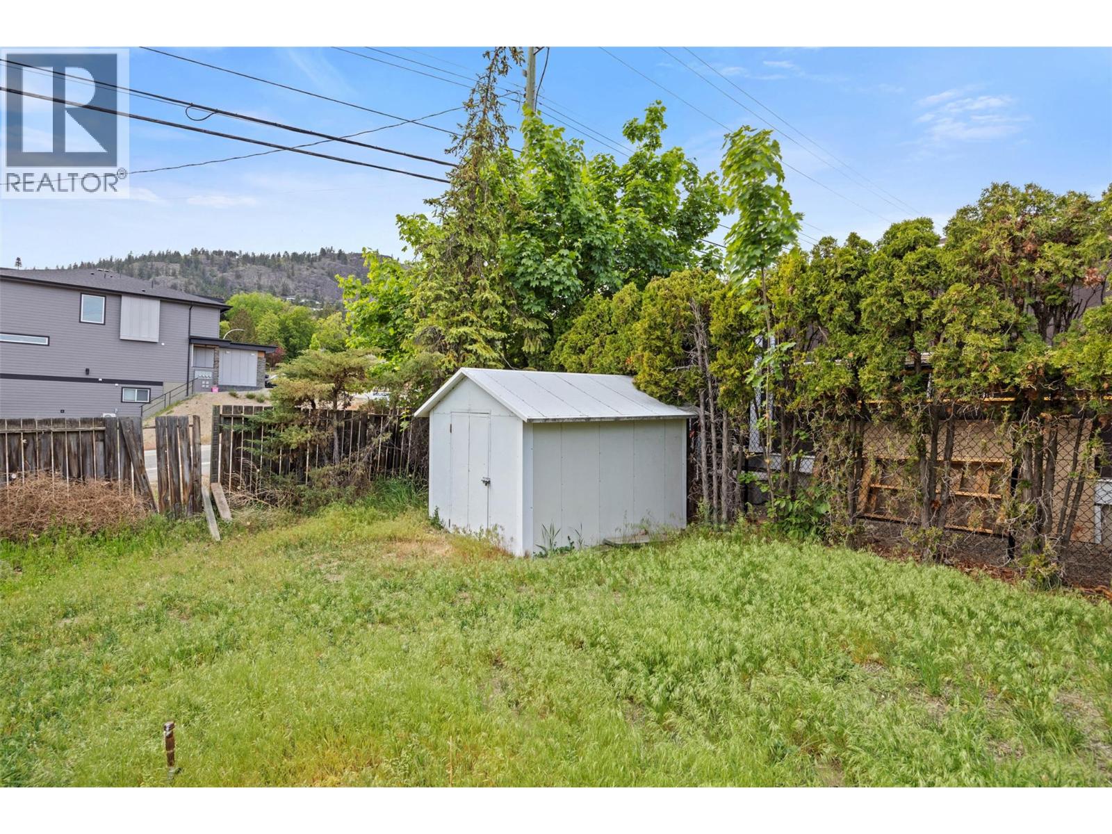 936 MCCARTNEY Road