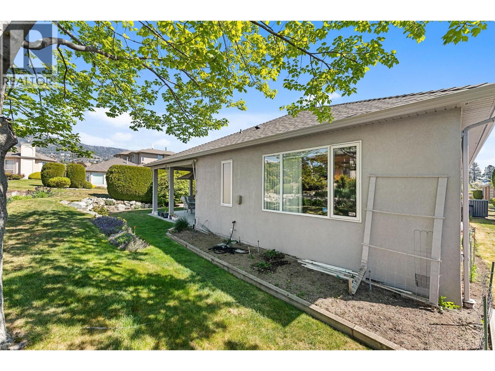 3360 Old Okanagan Highway Unit# 202