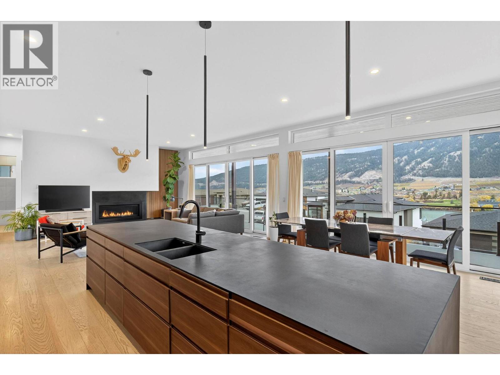15873 Kobayashi Court