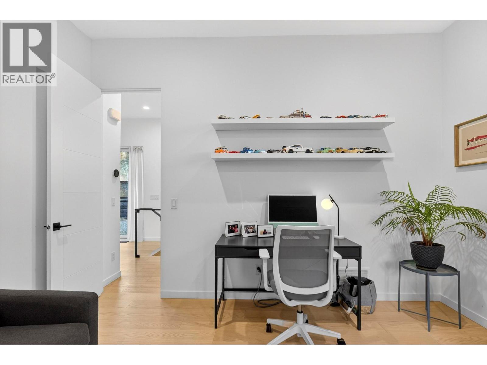 15873 Kobayashi Court