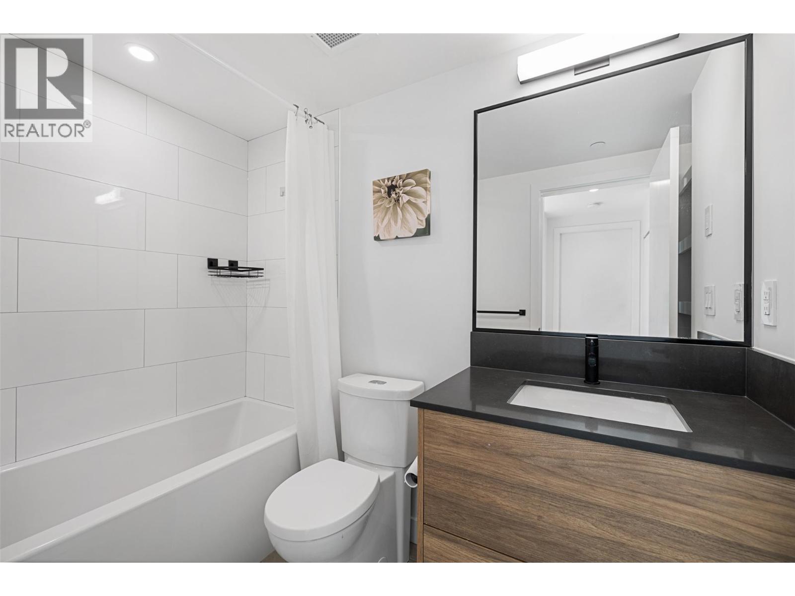 1471 St Paul Street Unit# 905
