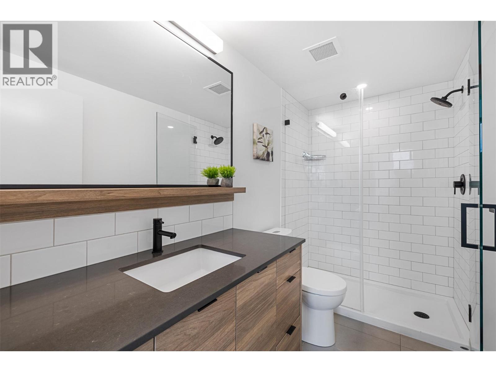 1471 St Paul Street Unit# 905