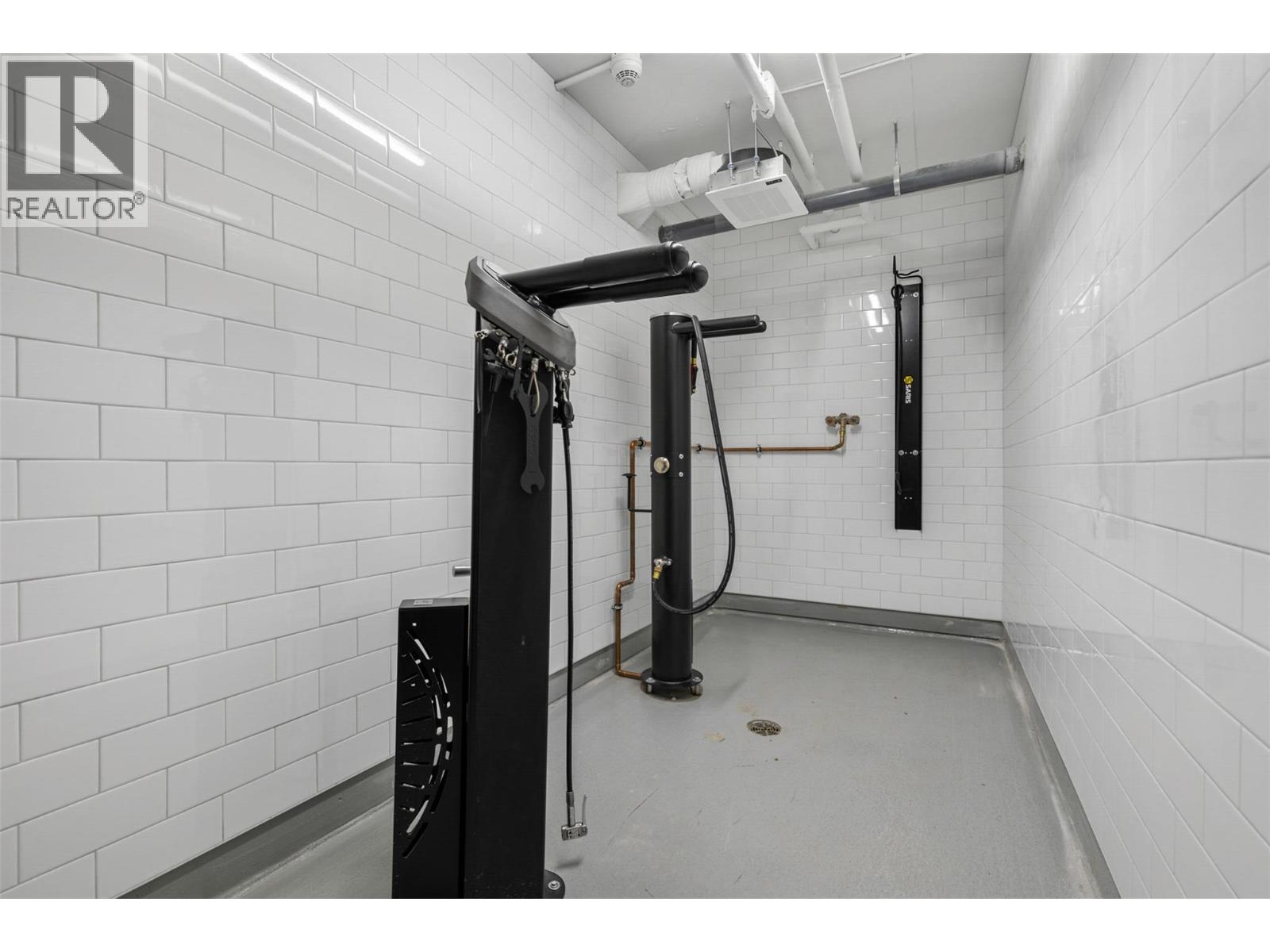 1471 St Paul Street Unit# 905