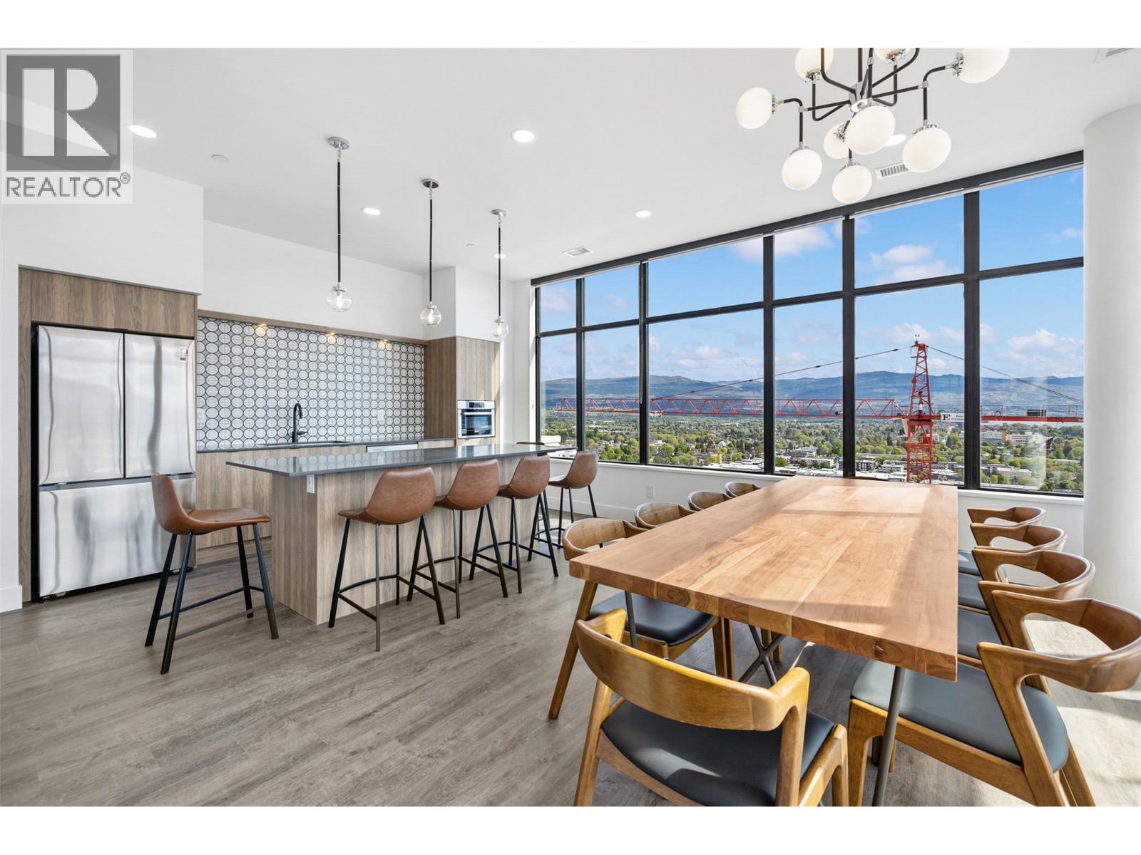 1471 St Paul Street Unit# 905