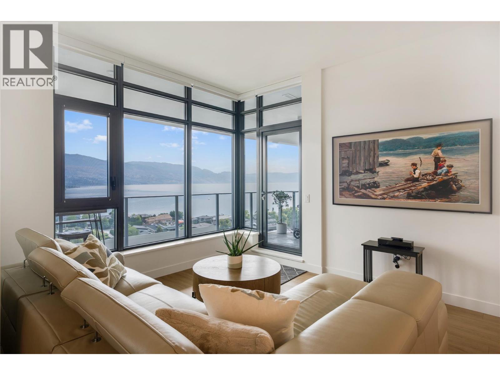 3699 Capozzi Road Unit# PH3