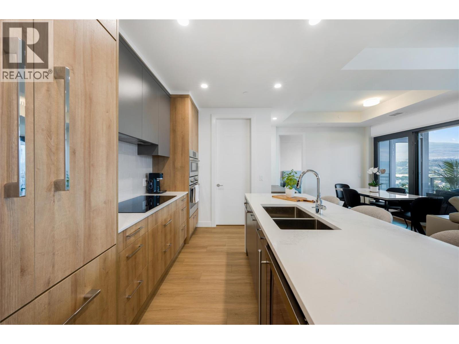 3699 Capozzi Road Unit# PH3