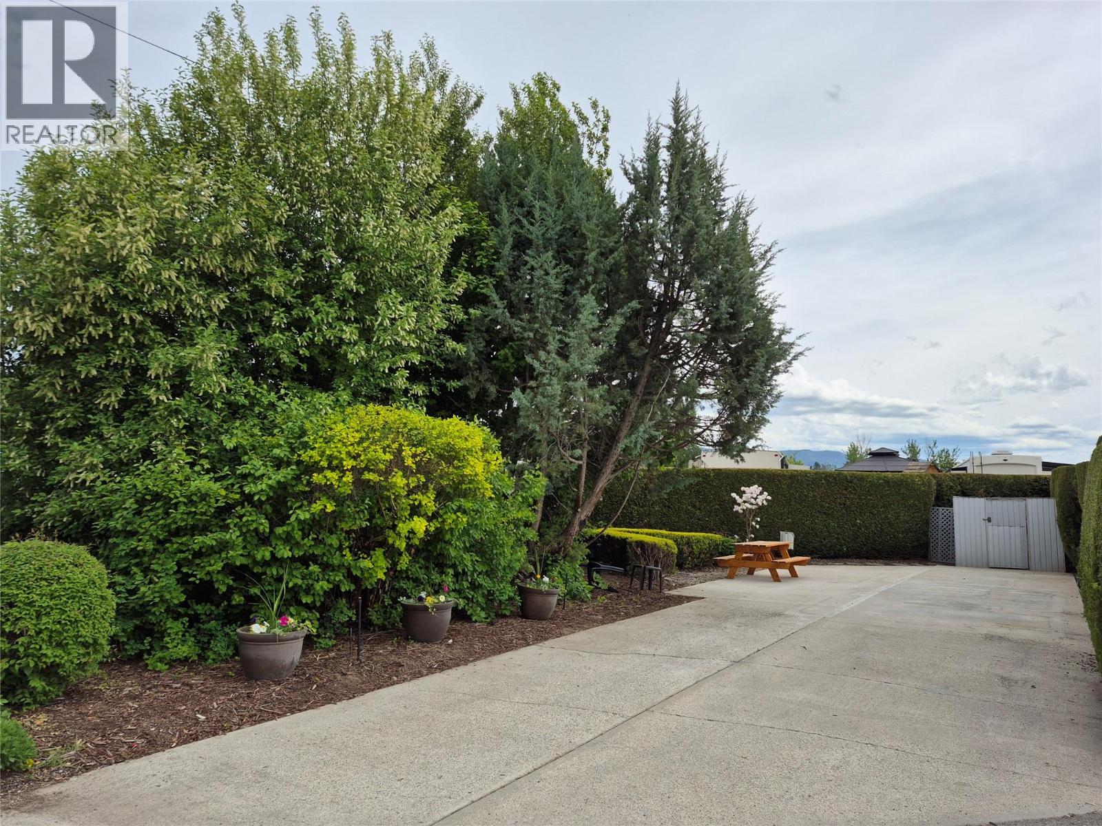 415 Commonwealth Road Unit# 299