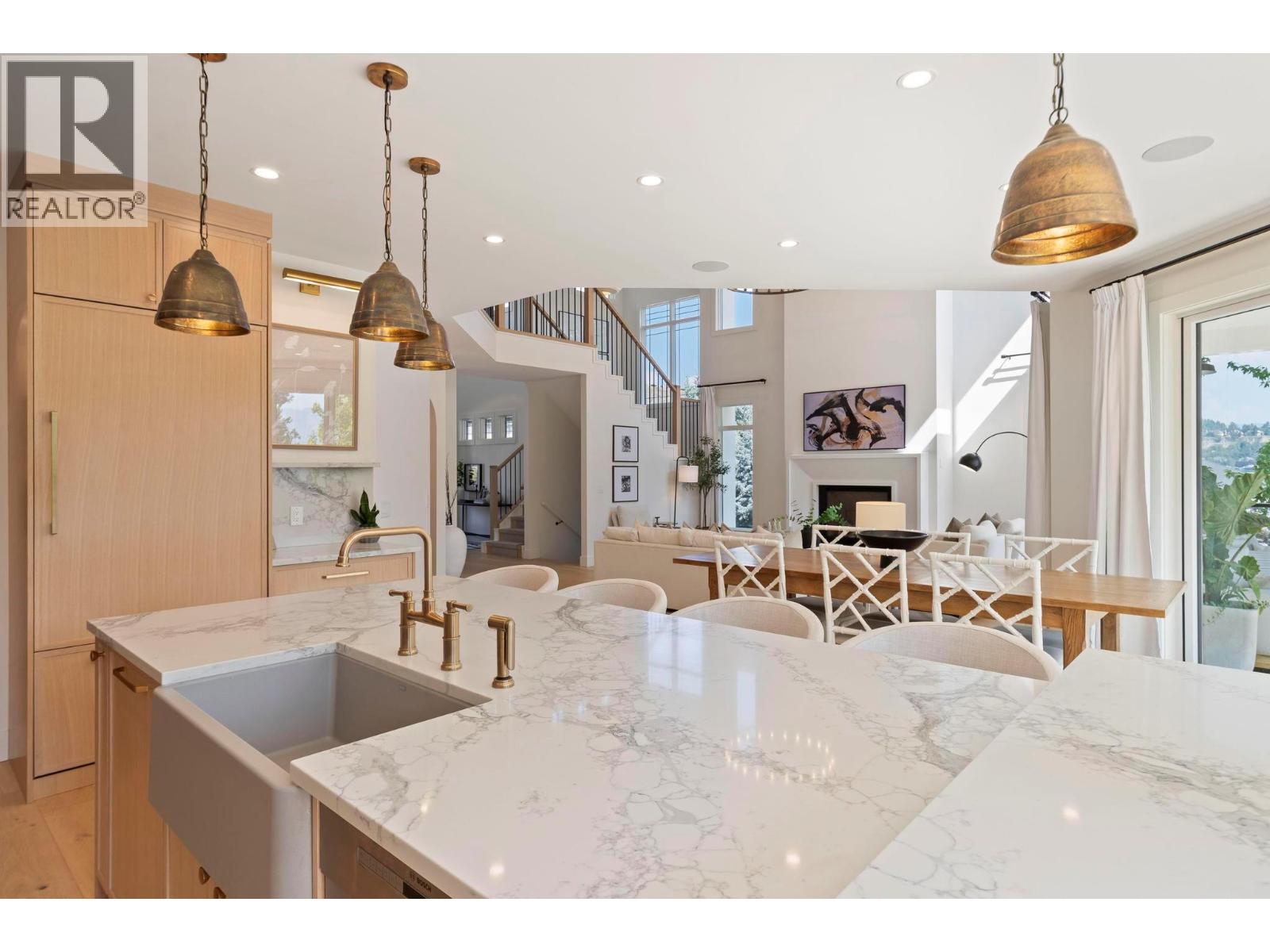 1743 Markham Court